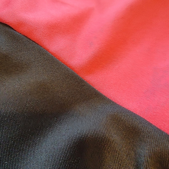 🌟XS short sleeve Athletic Tee - Picture 4 of 5